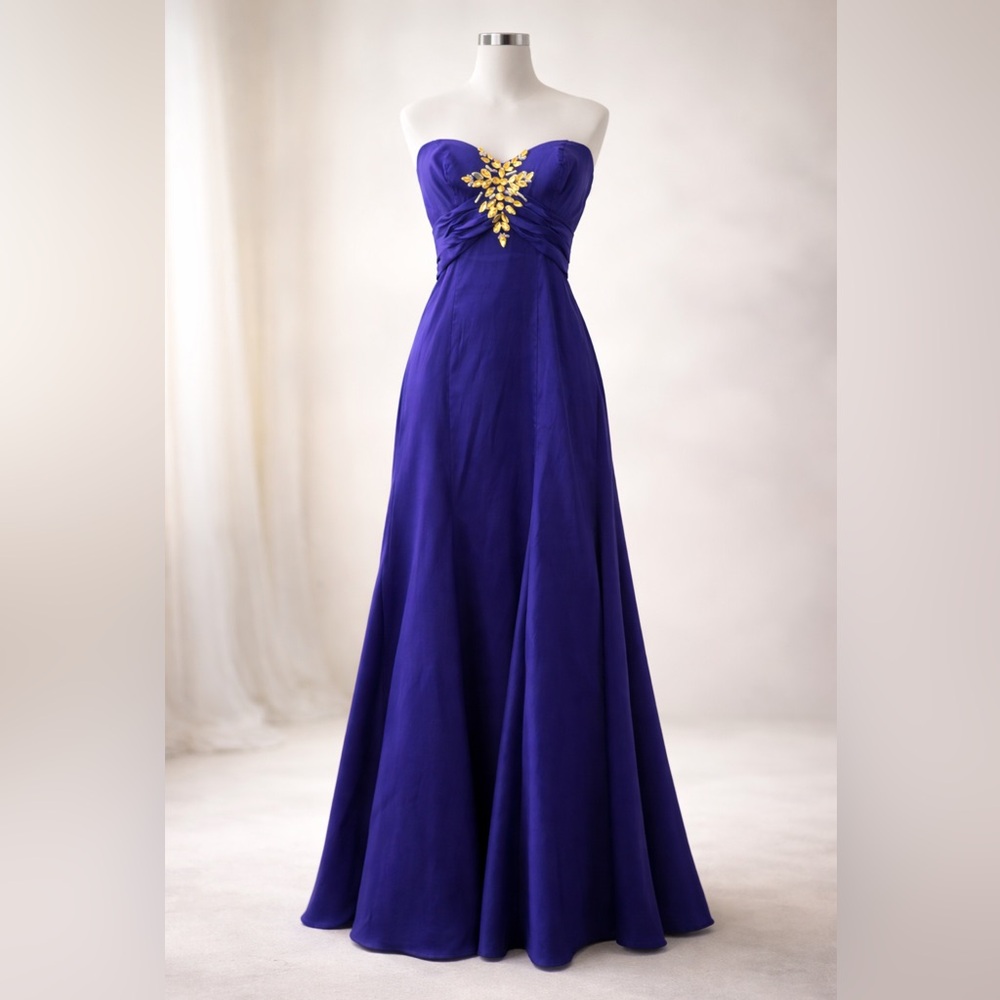 Purple Strapless Embellished Gown – Size Small (Dancing Queen)